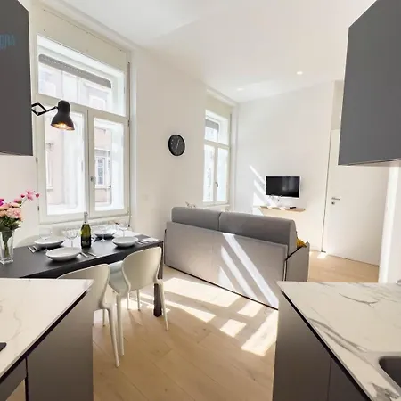 San Lazzaro 23 - 2 Tirabora Short Rent Trieste